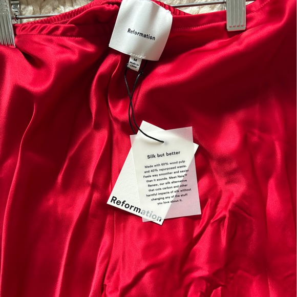 Reformation Red Pants NWT Size Medium - Picture 5 of 6